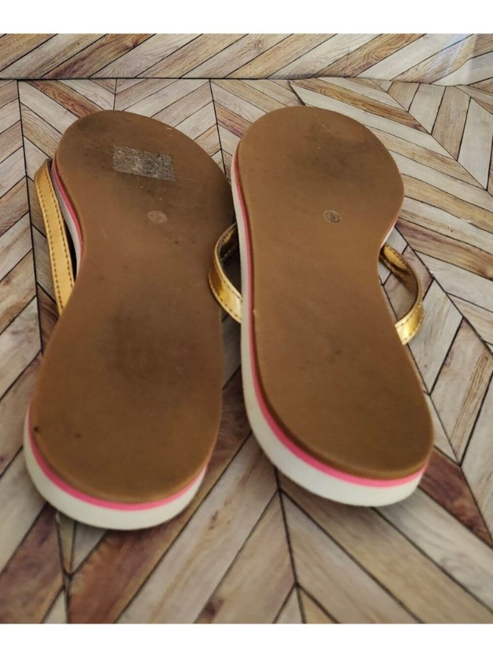 Women Lilly Pulitzer For Target Nosy Posy Gold Flip Flop Sandal Shoe Size 9 - Picture 4 of 4